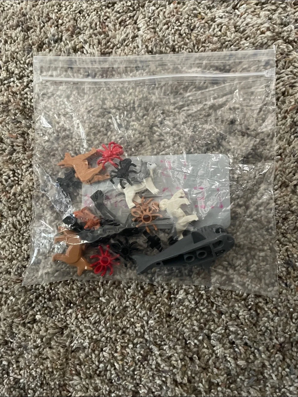 Lot of 15 LEGO Animals - Picture 1 of 1